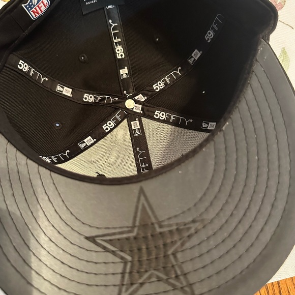 Dallas Cowboys Black Cap - Picture 6 of 7